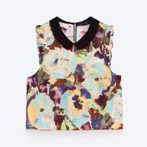 Zara Woman Peter-pan collar floral top. Size XS.